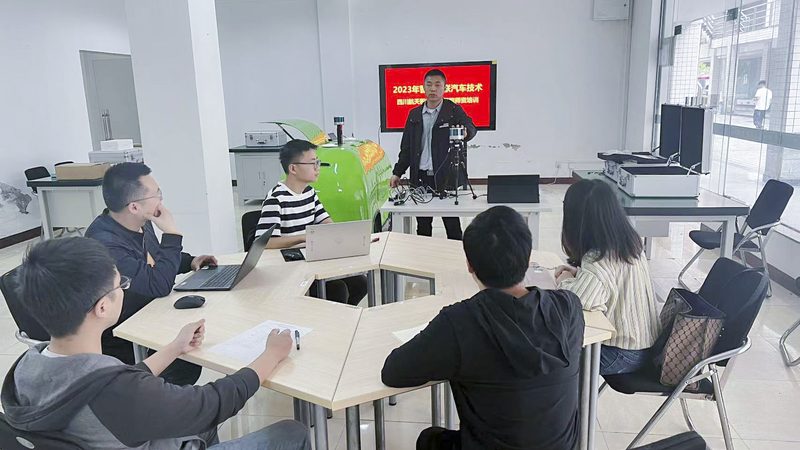 研究生小班培训，师资对比的三大关键点**